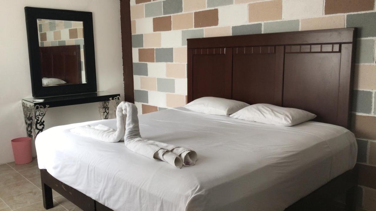 Lobo Inn Тулум Екстер'єр фото
